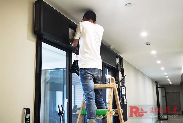 長沙顯示屏制作安裝 門頭顯示屏 P3.75顯示屏定制